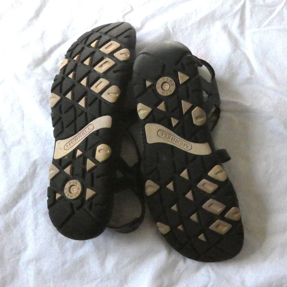 Merrell Women’s Black and Lilac Leather Sandal Size 7 - Picture 4 of 9